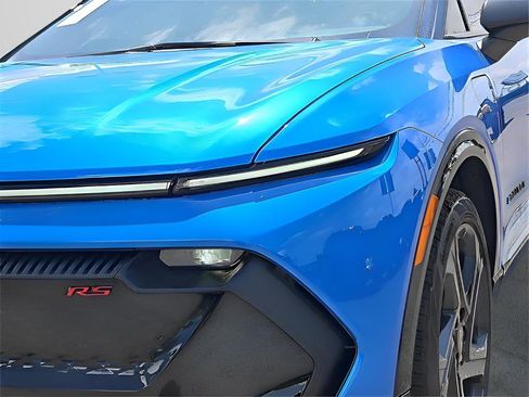 New 2025 Chevrolet Equinox EV RS image 8