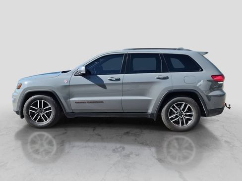 Used 2021 Jeep Grand Cherokee Trailhawk w/ Trailhawk Luxury Group AWD/4WD image 5
