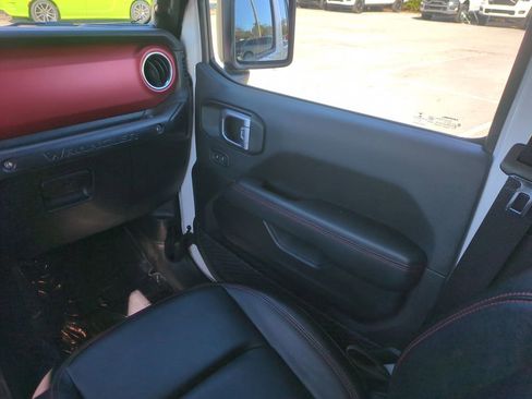 Used 2021 Jeep Wrangler Unlimited Rubicon image 20