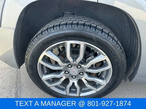 Used 2024 GMC Terrain Denali AWD/4WD image 10