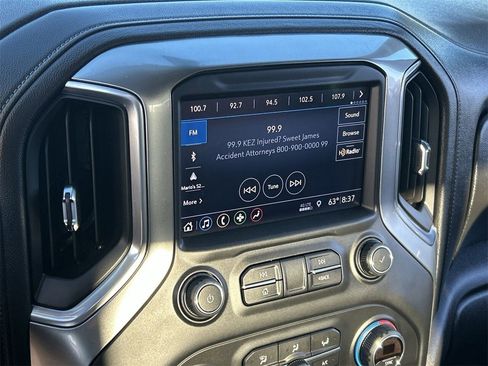 Used 2019 Chevrolet Silverado 1500 LT w/ All-Star Edition image 22