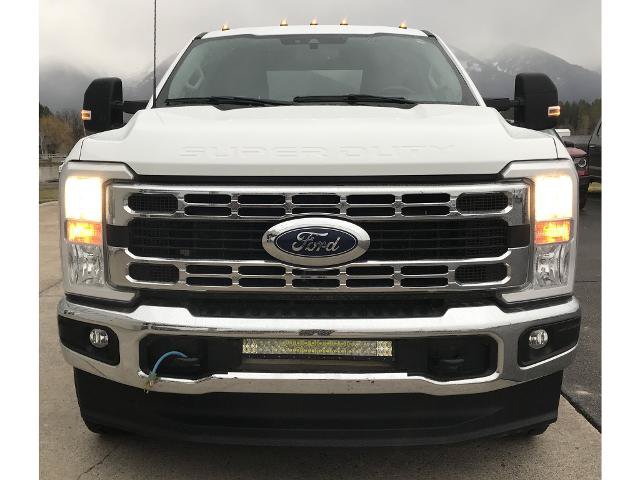 Certified 2023 Ford F350 XLT w/ FX4 Off-Road Package AWD/4WD image 2