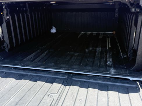 Used 2024 RAM 1500 Limited AWD/4WD image 32