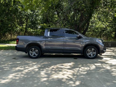 Used 2023 Honda Ridgeline RTL-E image 10