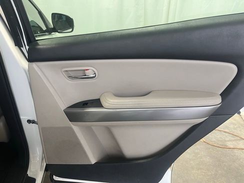 Used 2012 MAZDA CX-9 Grand Touring w/ Moonroof & Bose Audio Pkg AWD/4WD image 25