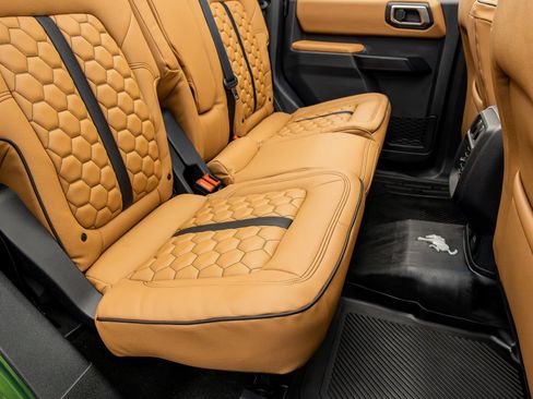 Used 2025 Ford Bronco Outer Banks AWD/4WD image 35