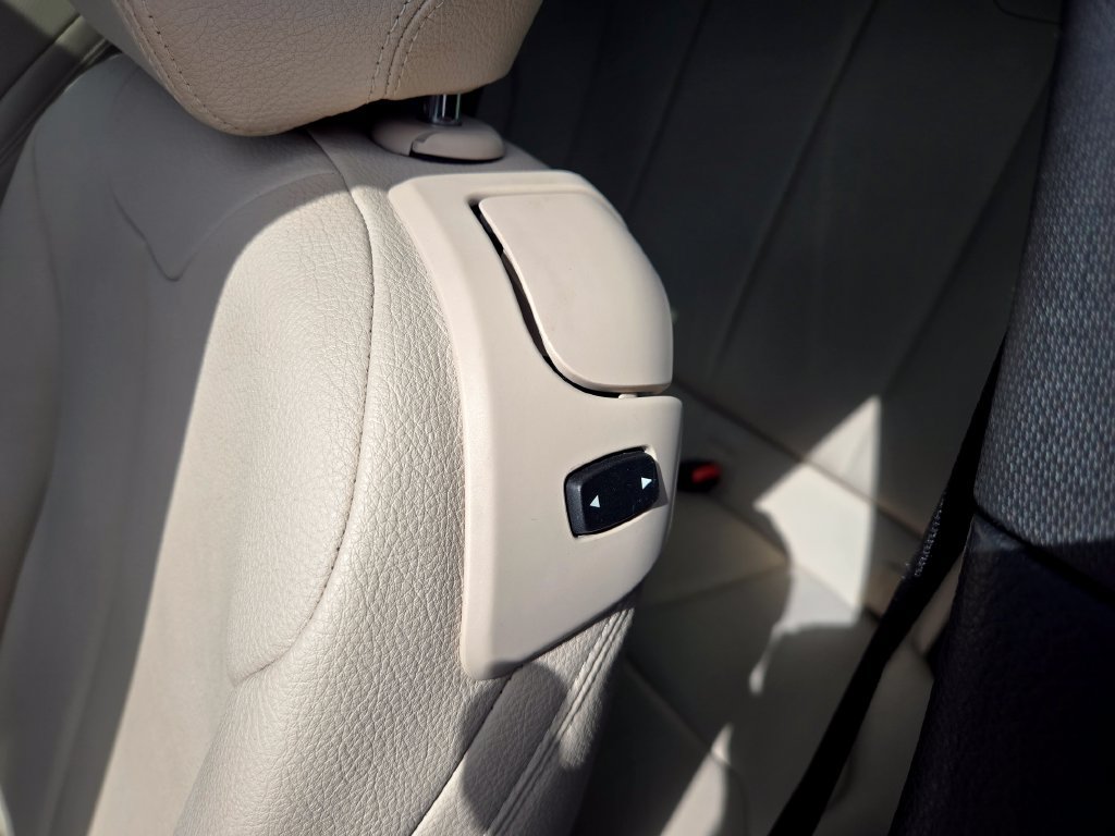 Used 2018 BMW 230i Coupe RWD image 44