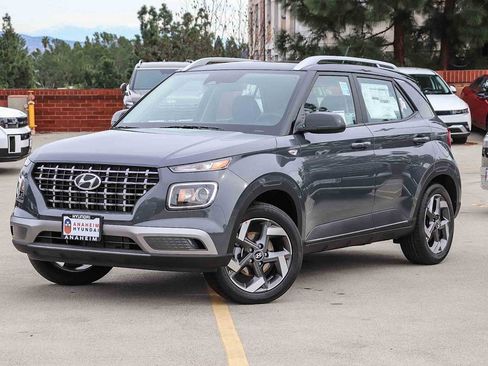 New 2026 Hyundai Venue SEL image 1