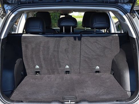 Used 2022 Jeep Compass Limited image 12