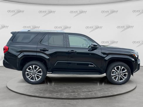 Used 2026 Toyota 4Runner Limited AWD/4WD image 8