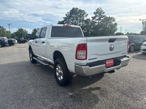 Used 2024 RAM 2500 Big Horn AWD/4WD image 5