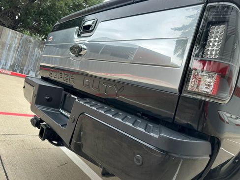 Used 2013 Ford F250 Platinum w/ FX4 Off Road Pkg AWD/4WD image 13