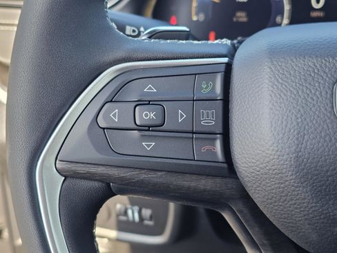 New 2026 Jeep Grand Cherokee Limited image 21