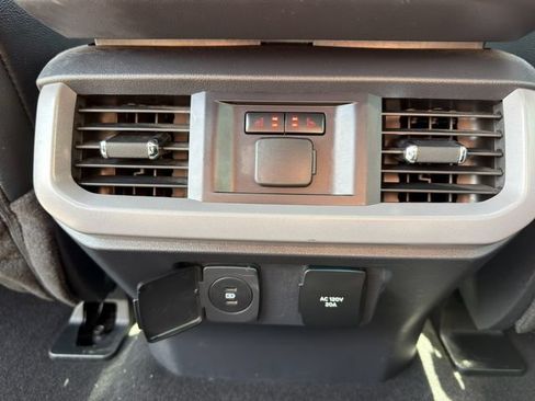 Used 2024 Ford F150 Lightning Lariat AWD/4WD image 22