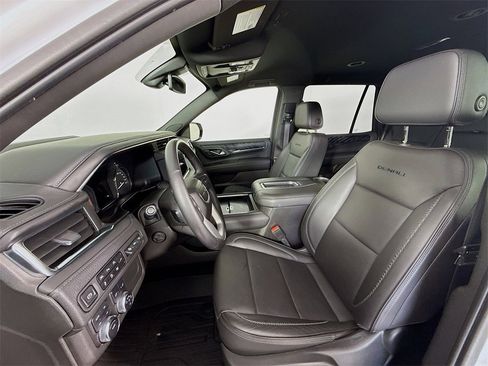 Used 2021 GMC Yukon Denali image 5