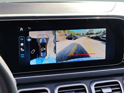 Certified 2026 Mercedes-Benz GLS 450 4MATIC image 20