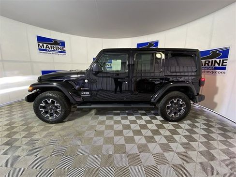 Used 2024 Jeep Wrangler Sahara w/ Technology Group image 13