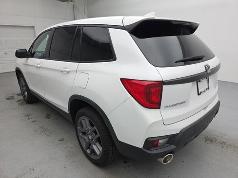 Used 2023 Honda Passport EX-L image 9