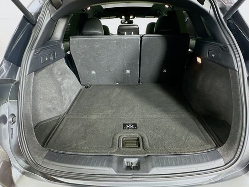 Used 2021 INFINITI QX50 Luxe w/ Appearance Package image 28