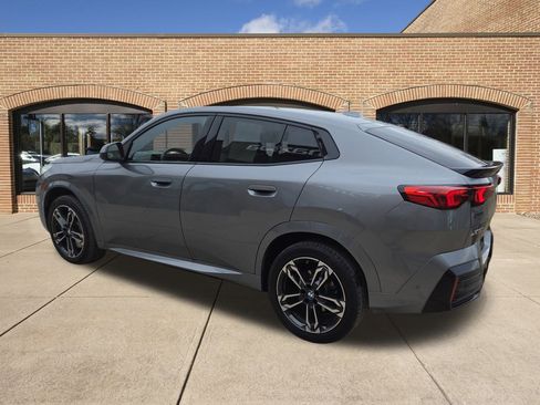 Used 2025 BMW X2 xDrive28i image 6