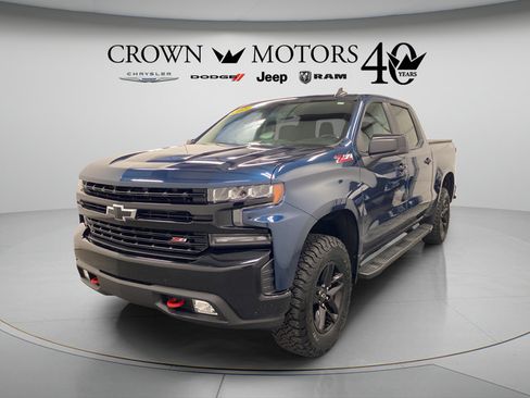 Used 2021 Chevrolet Silverado 1500 LT Trail Boss AWD/4WD image 11