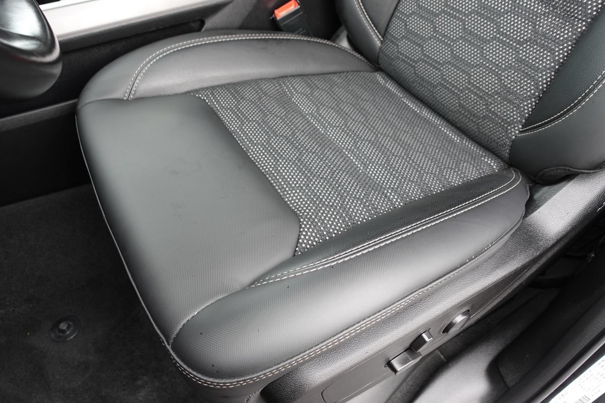 Used 2022 RAM 1500 Sport w/ Rebel Level 2 Equipment Group AWD/4WD image 17