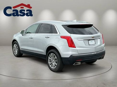 Used 2017 Cadillac XT5 Luxury w/ Driver Awareness Package FWD image 4