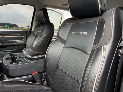 Used 2024 RAM 2500 Laramie AWD/4WD image 28