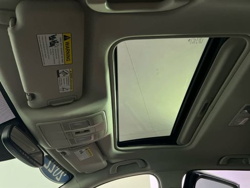 Used 2022 MAZDA CX-5 AWD 2.5 S w/ Preferred Package image 19