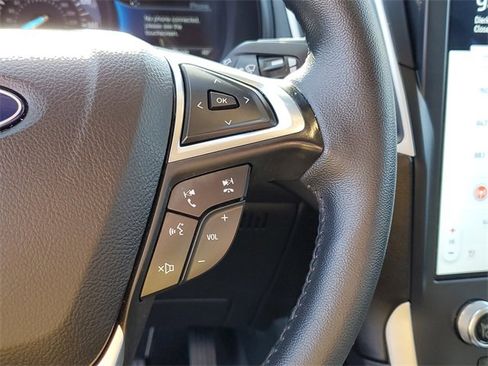 Certified 2024 Ford Edge SEL w/ Convenience Package image 18