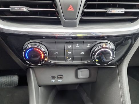 New 2026 Buick Encore GX Sport Touring image 22