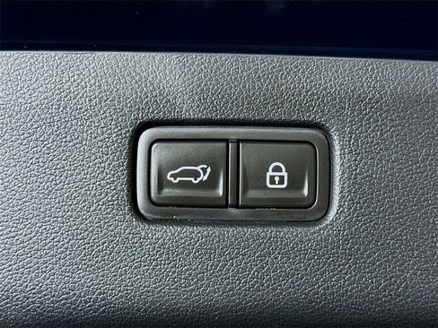 Used 2021 Genesis GV80 3.5T Advanced + image 31