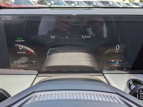 New 2026 Nissan Leaf Platinum+ FWD image 31