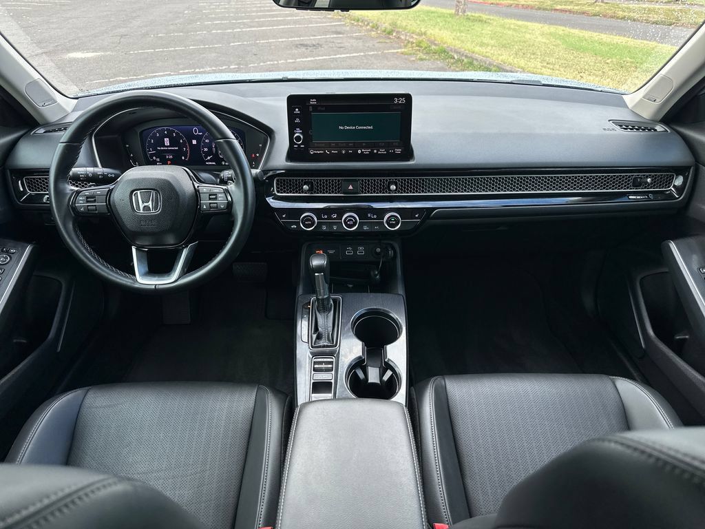 Used 2022 Honda Civic Touring image 13