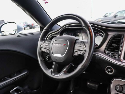 Used 2017 Dodge Challenger SXT w/ Blacktop Package image 22