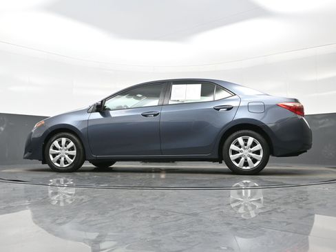 Used 2019 Toyota Corolla LE image 27