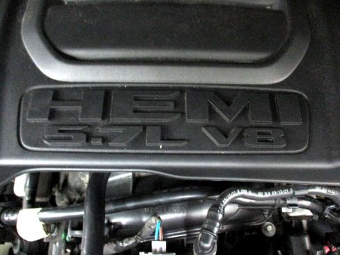 Used 2022 RAM 1500 Big Horn image 27