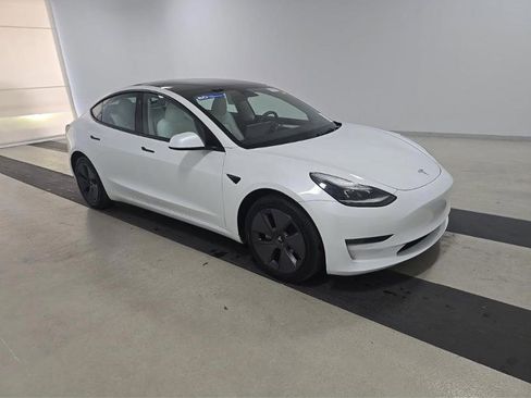 Used 2023 Tesla Model 3 Standard Range RWD image 25
