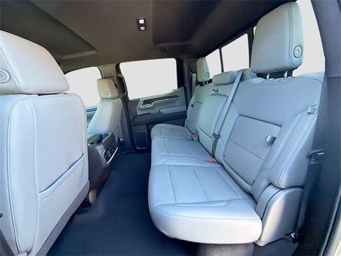 Used 2024 GMC Sierra 1500 SLT image 20