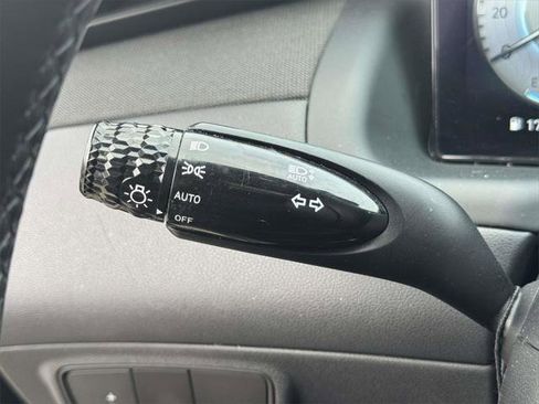 Certified 2022 Hyundai Tucson Limited image 24