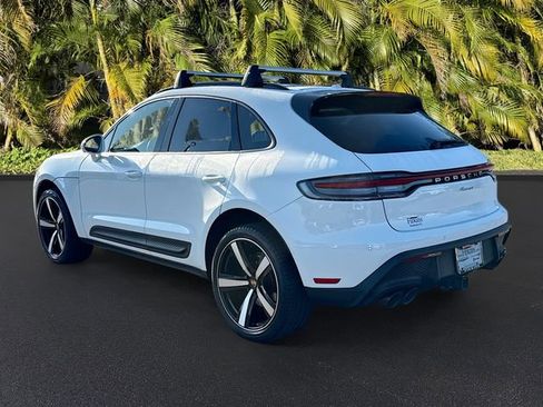 Used 2024 Porsche Macan AWD/4WD image 7