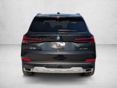 Used 2026 BMW X5 xDrive40i AWD/4WD image 8
