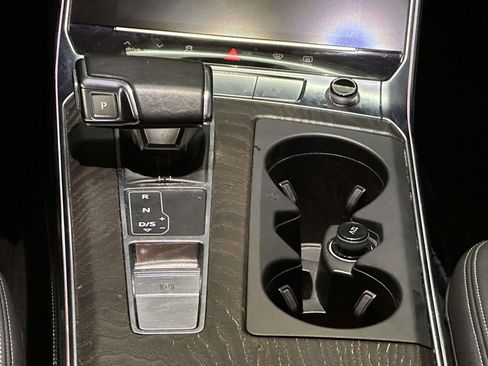 Used 2023 Audi A7 3.0T Premium Plus w/ Premium Plus image 18