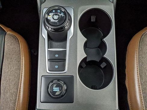 Certified 2025 Ford Bronco Sport Outer Banks w/ Outer Banks Tech Package+ image 9