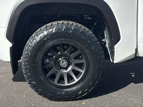 Used 2025 Toyota Tundra SR5 image 9