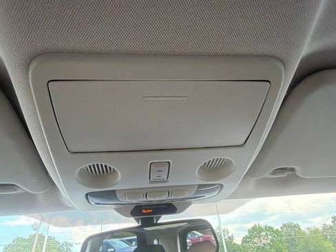 Used 2021 Ford EcoSport SE FWD image 21