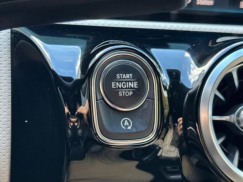 Used 2020 Mercedes-Benz CLA 250 image 20