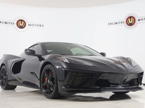 Used 2021 Chevrolet Corvette Stingray Premium Cpe w/ Z51 Performance Package RWD image 30
