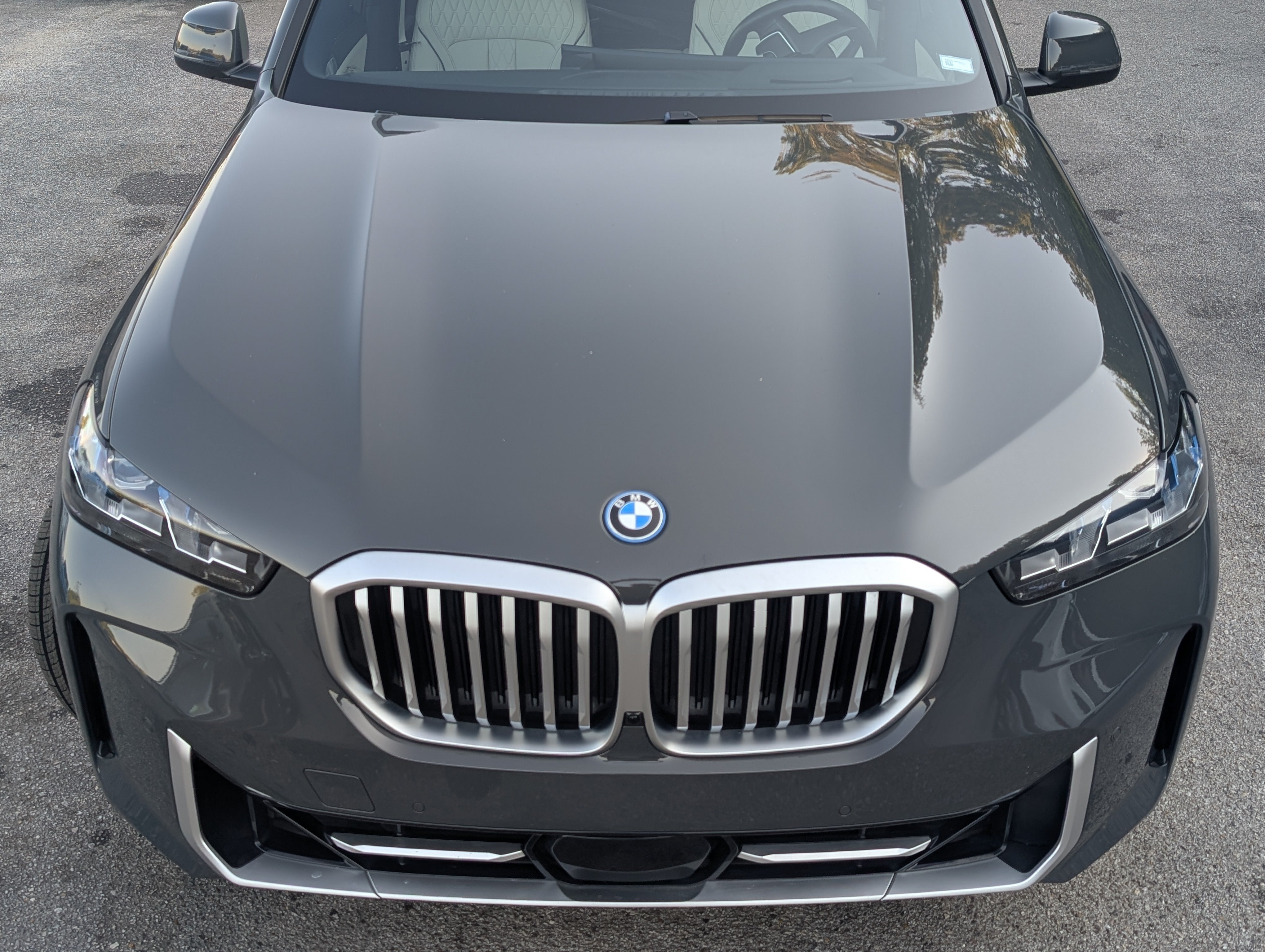 Used 2025 BMW X5 xDrive50e w/ Premium Package AWD/4WD image 12