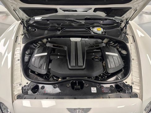Used 2016 Bentley Flying Spur V8 image 46